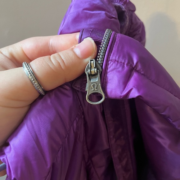 Lululemon Vest - Picture 2 of 4